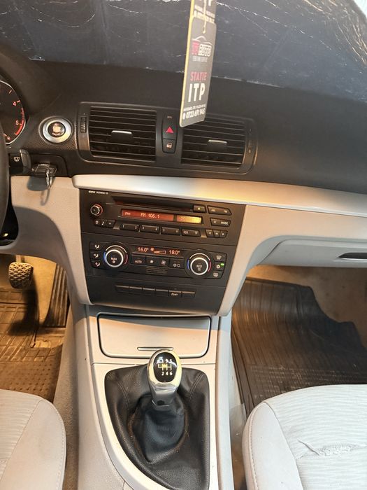 Bmw seria1 manual 2008 118D