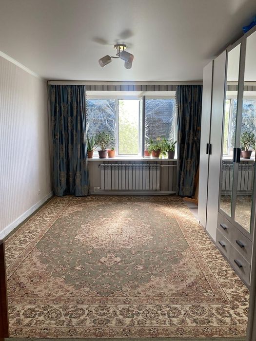 Продам 2х комн квартиру