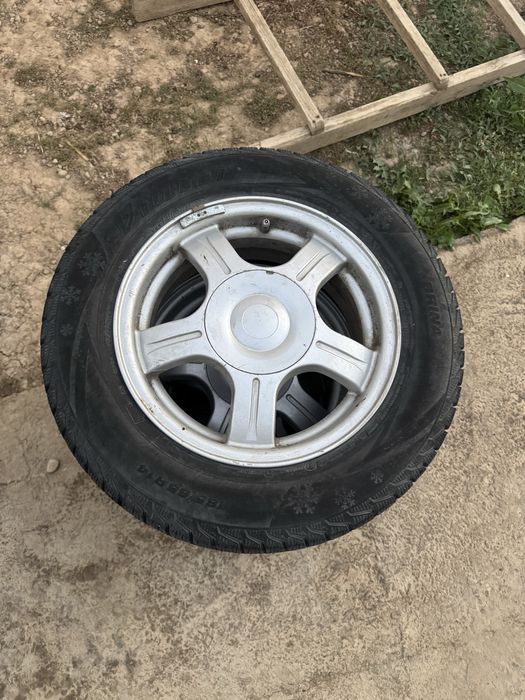 1 жыл жүрілген дискысымен бірге