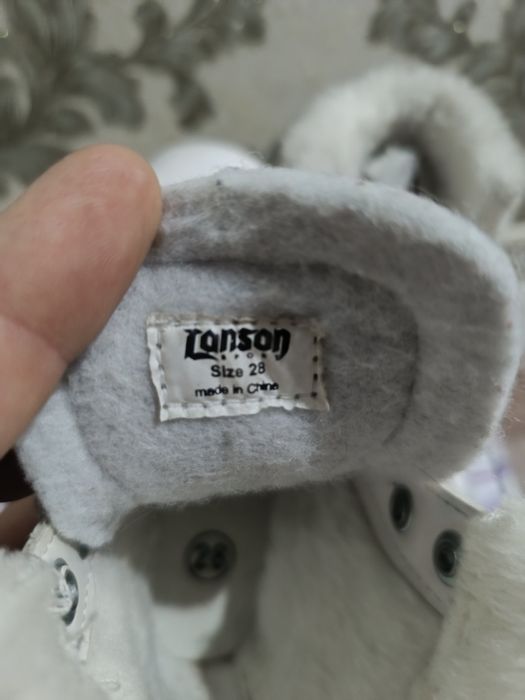 Продаю детские коньки