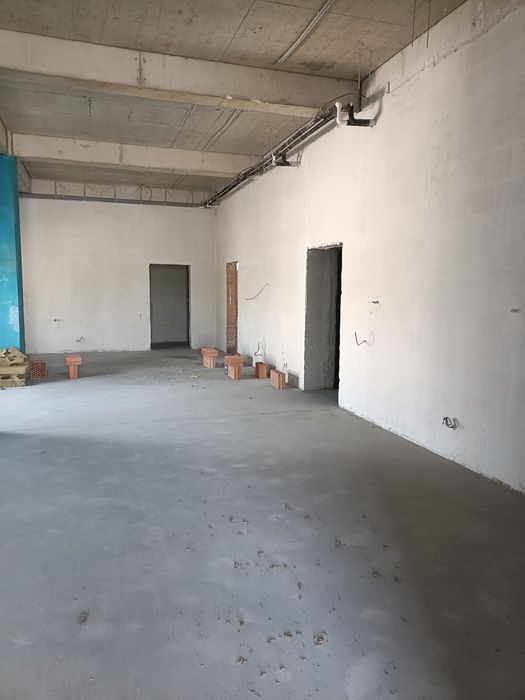 Echipă profesionistă | Constructii case la roșu / cheie | Tencuieli mecanizate & Finisaje