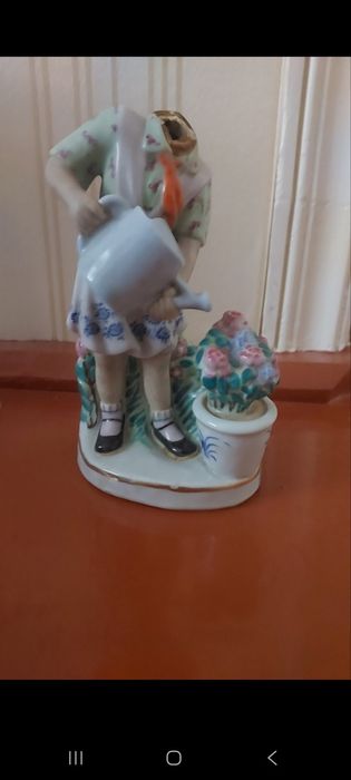 Антиквариат ваза ёки шамдон