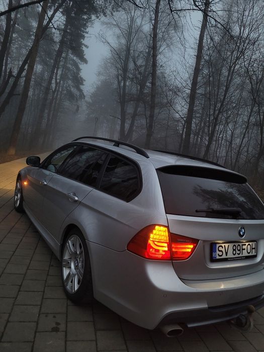 Vând BMW e 90  an 2010