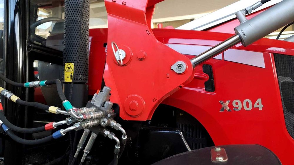 Погрузчик на трактор YTO и LOVOL