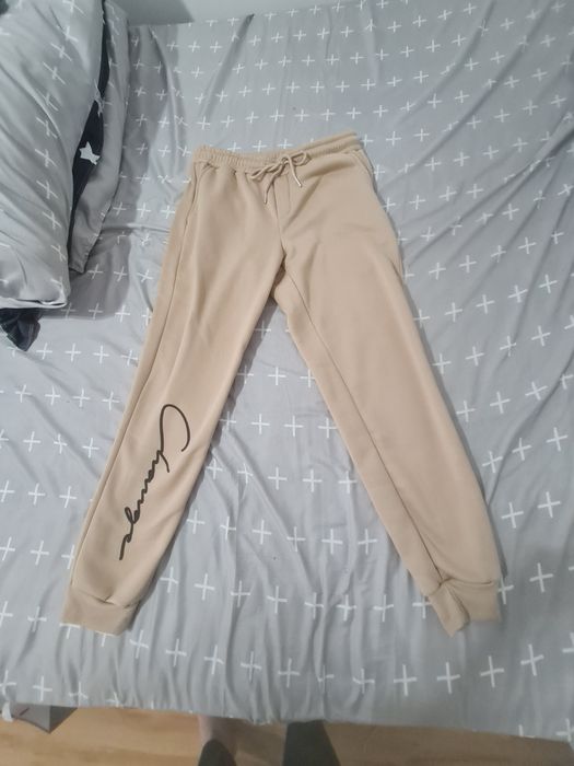 Set hanorac și pantaloni "Change" ,S