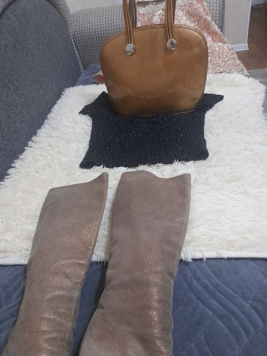 Куртки обувь сапоги сумки платье