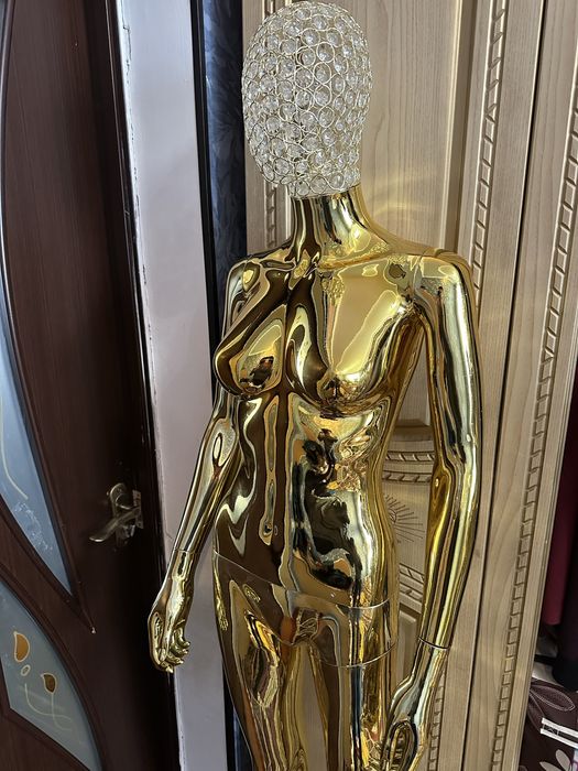 Продаются манекены