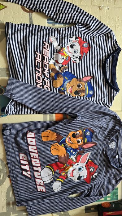 Vând lot bluzițe 110-116