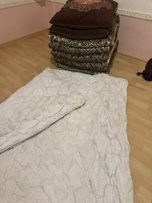Көрпе, көпшік, жамылғы сатылады