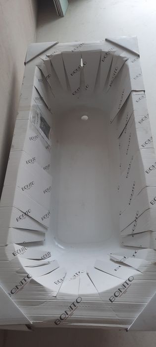 Ванна акриловая 160×70