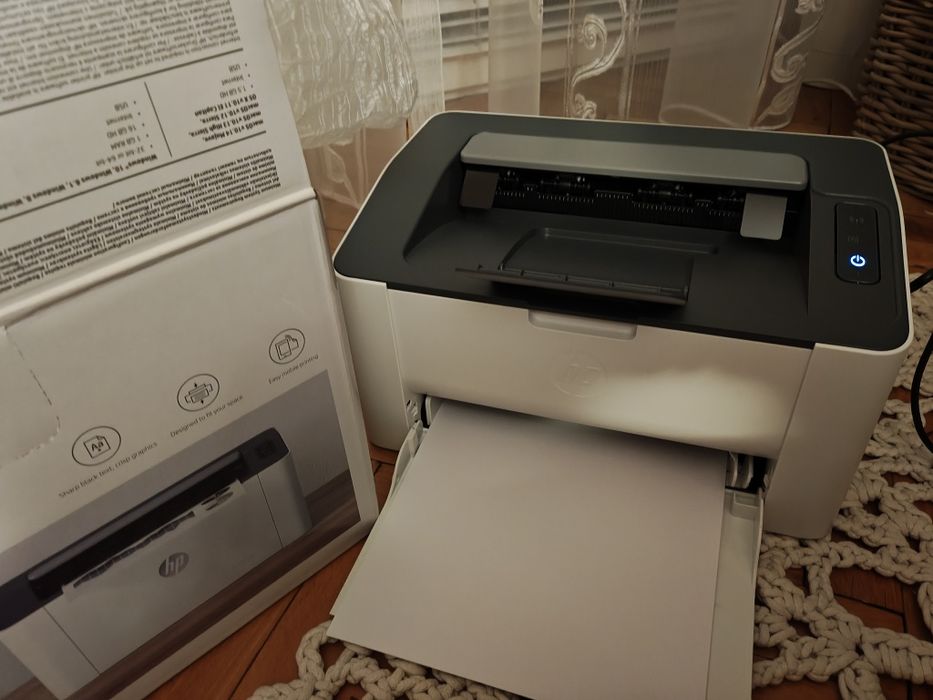 Принтер HP Lazer 107w-нов!