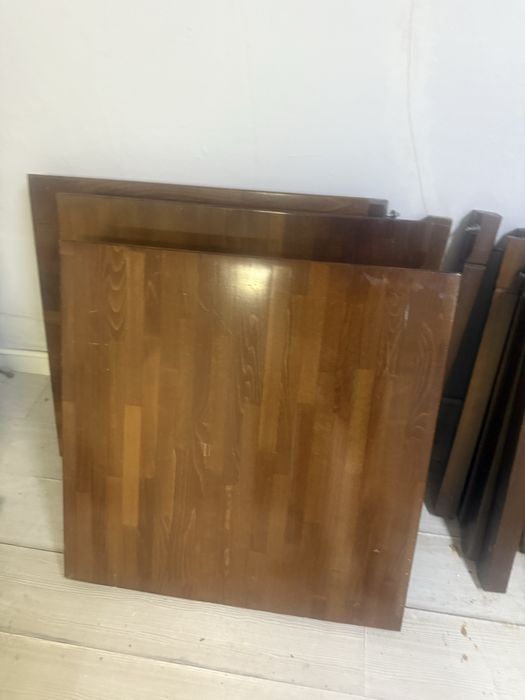 Столы в хорошем состоянии