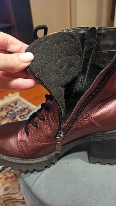 Ghete piele naturala Dasha