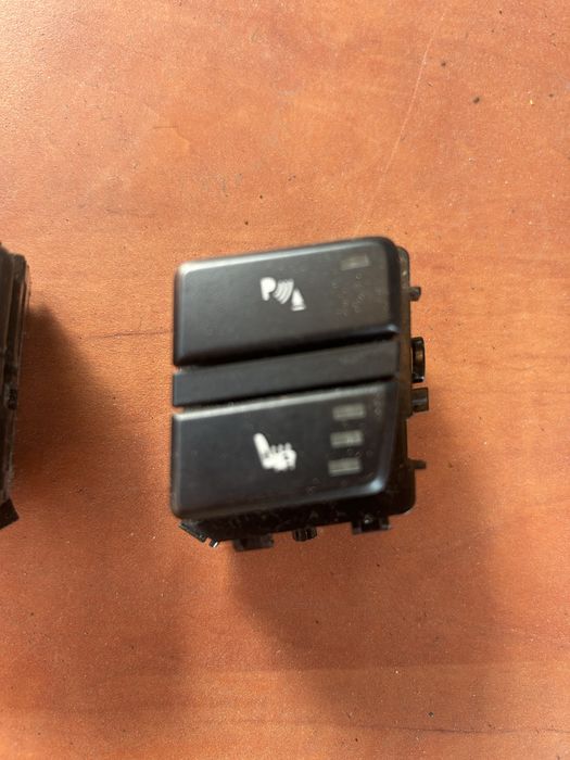 Set butoane incalzire scaune Bmw e60,e61 facelift