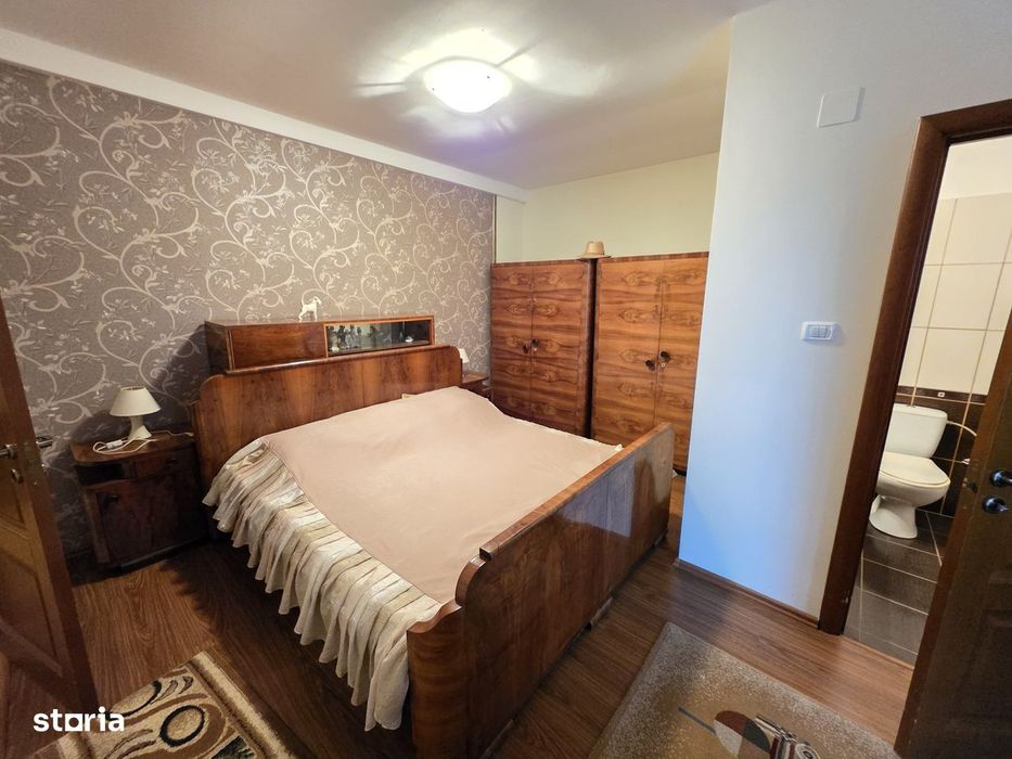 De vânzare – Jumătate de duplex, zonă Școala Gimnazială Rudolf Walther