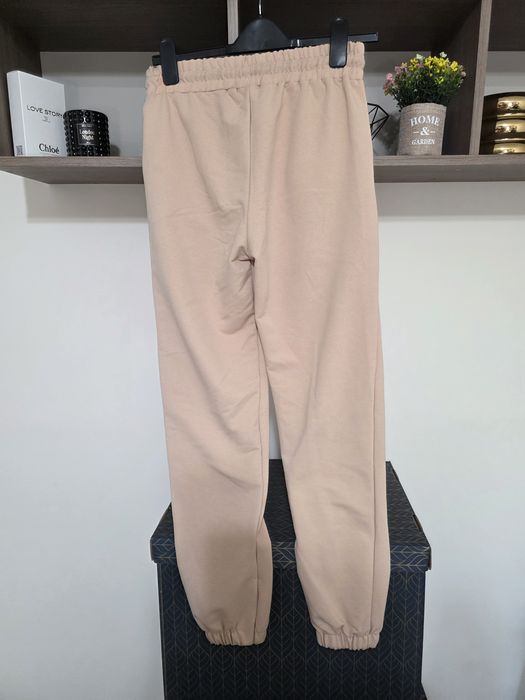 Nike pantaloni subtiri noi marimea S