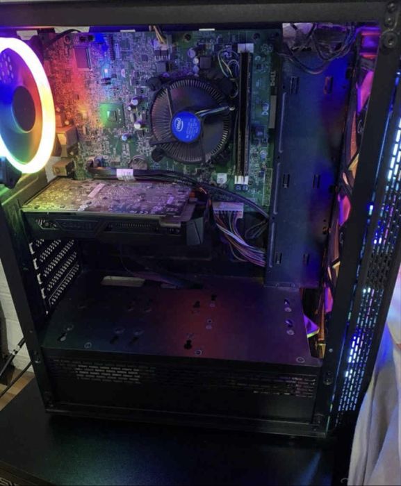 Геймърски комппютър
