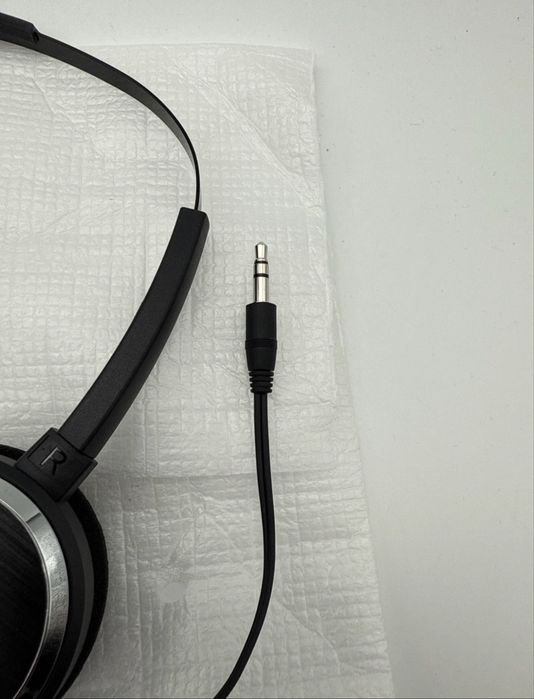 Нови слушалки Sennheiser