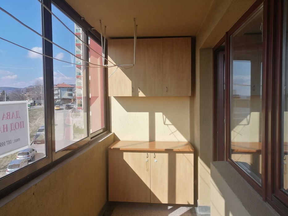 Дава се под наем Тристаен апартамент в Варна, Бриз - 93 кв.м за 459 € - Снимка #14