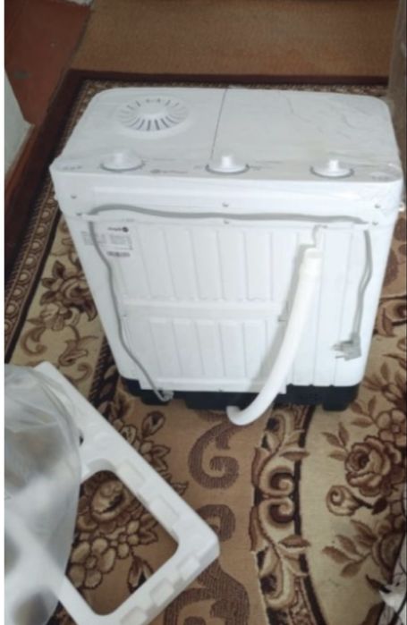 Продается стиральная машина полуавтомат