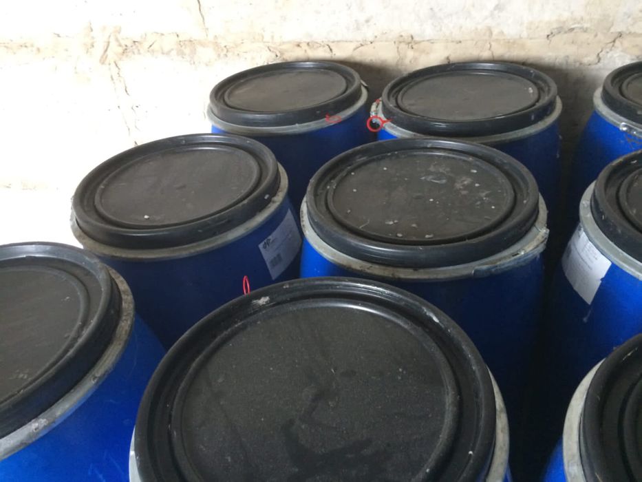 Продам бочки 180-200 л