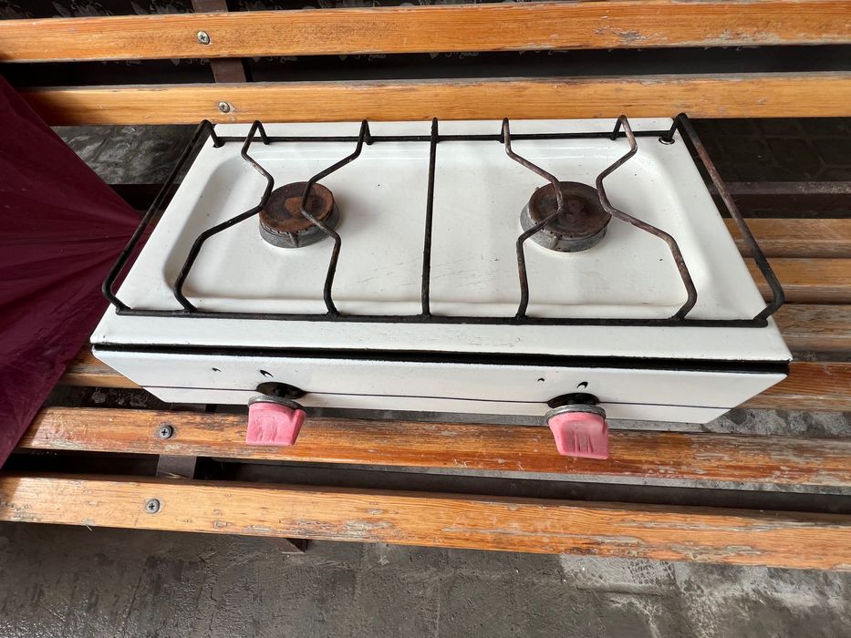 Продам газ плитку