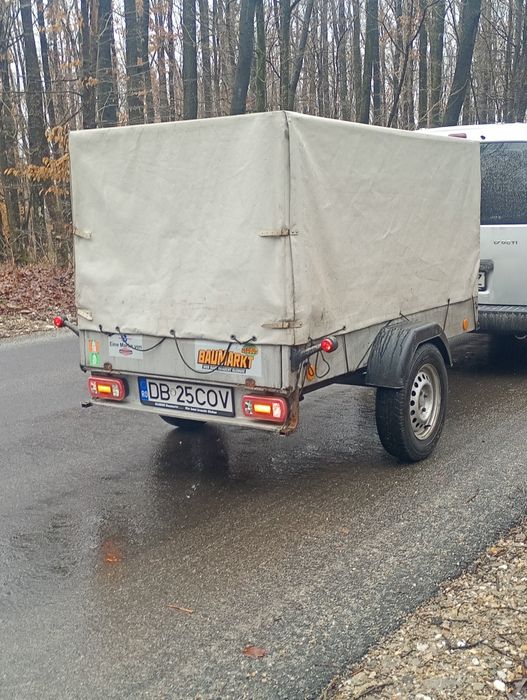 Vând remorcă 750kg