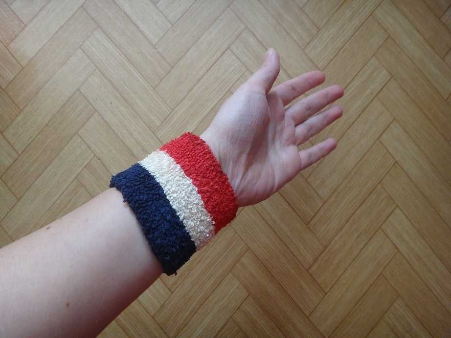 Стягаща лента за ръка - китка при спорт / тенис