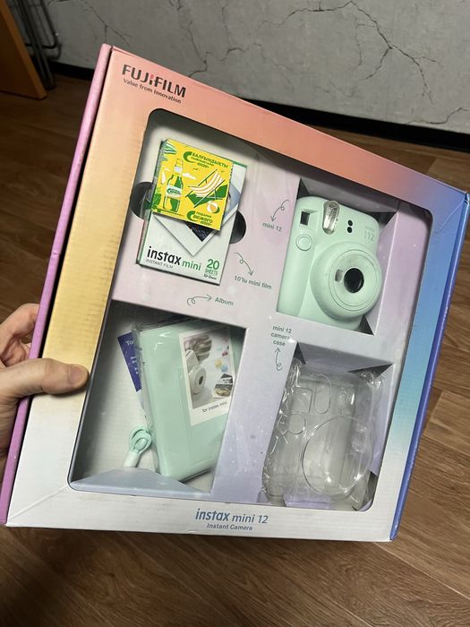 Новый instax mini 12