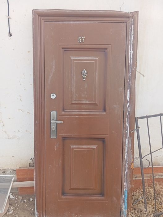 Бу есик Тасбогетте