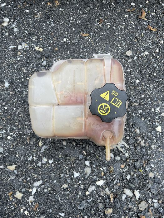 Vas expansiune antigel racire motor opel astra j