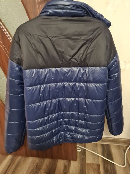 Спортно дамско яке Вench