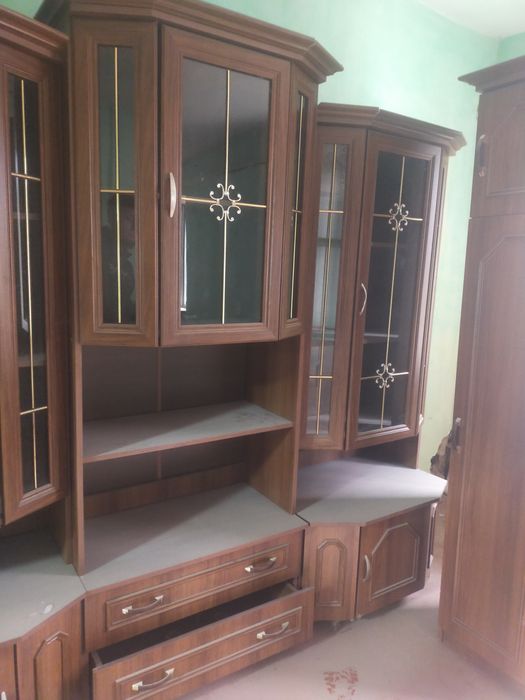 Стенка шкаф сирван