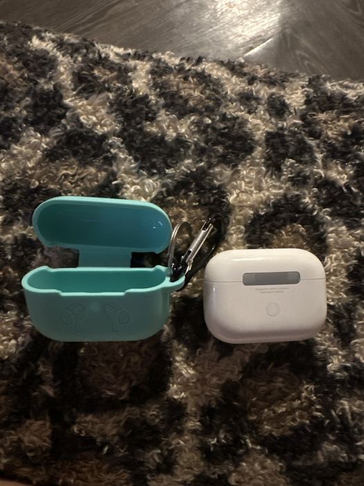 Продам наушники Apple Pro оригинал