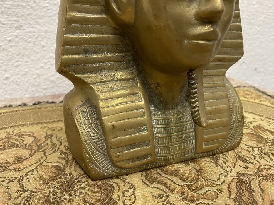 Голяма египетска фигура бюст от месинг тутанкамон