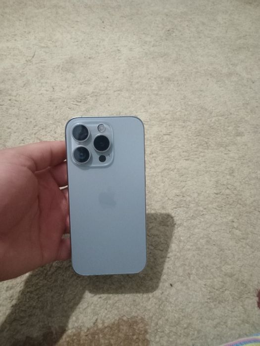 Айфон 15про продам срочно