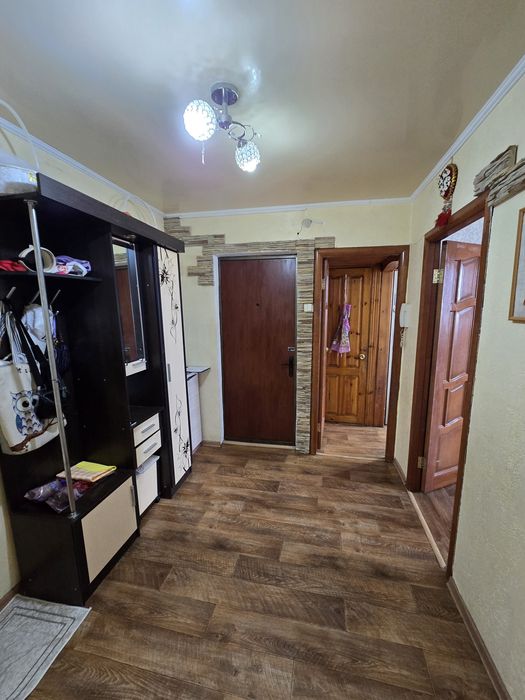 3 комнатная квартира Строитель