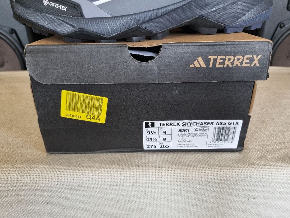 Adidasi, Adidas Terrex Skychaser AX 5 GTX. Marimea 43. Noi