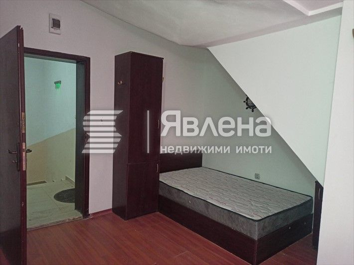 Продава се Едностаен апартамент в Бургас, Център - 32 кв.м за 6250 €/кв.м - Снимка #3