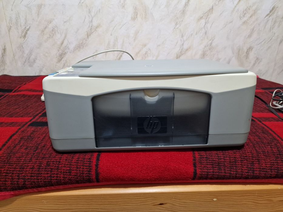 Принтер и скенер HP