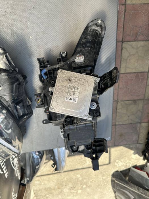 Far stanga Mazda 3 HALOGEN LED 2019/2020/2021/2022