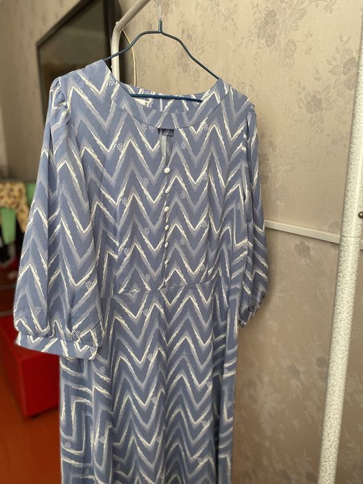 Абсолютно новые платья