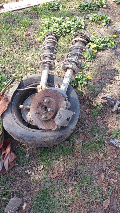 Продам подрамник и ступицу