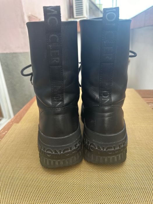 Ботуши Moncler перфектни