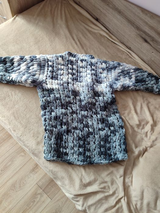 Плетена  жилетка