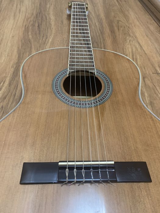 Гитара классическая