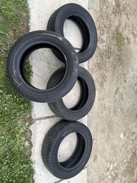 Cauciucuri de vara R 16