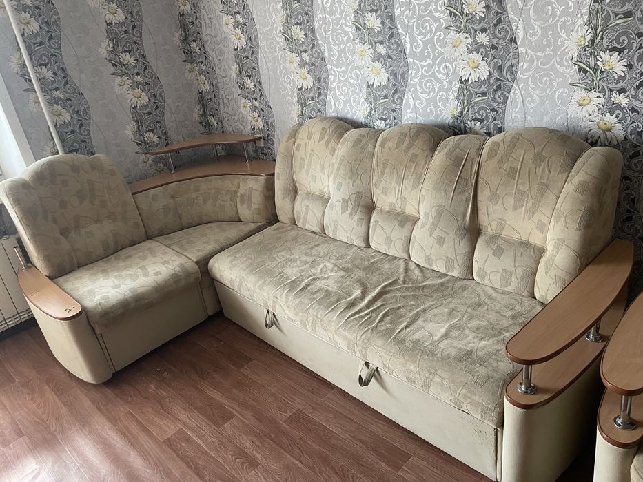 Продам диван. Самовывоз