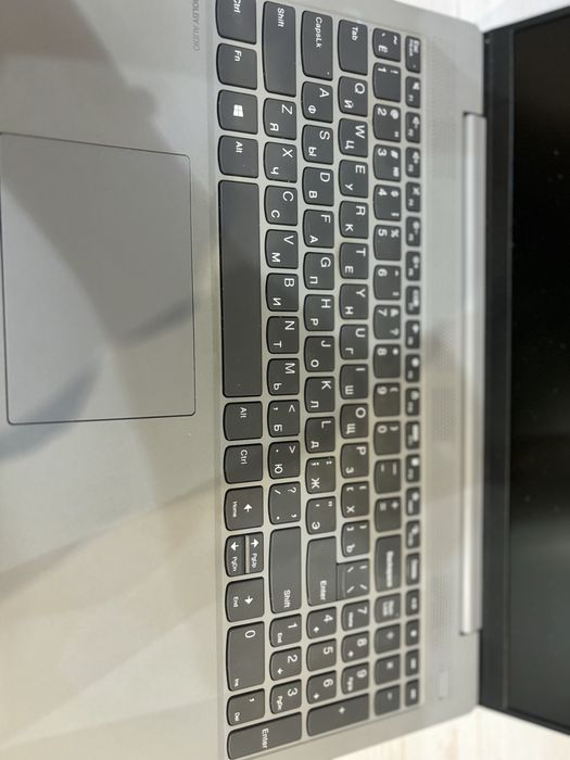 Ноктбук LENOVO