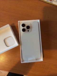 Iphone 15 pro max 99% baterie stare ca nou 10/10